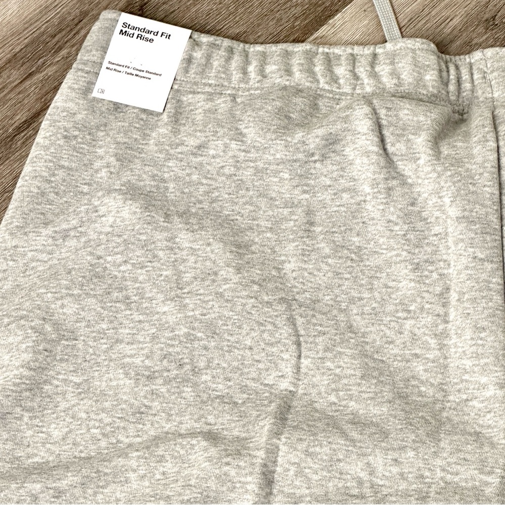 Nike Light Gray Joggers side pockets - Picture 5 of 7